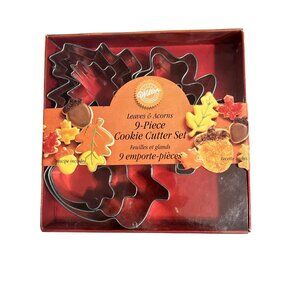 Wilton Leaves and Acorns 9-Piece Metal Cookie Cutter Set